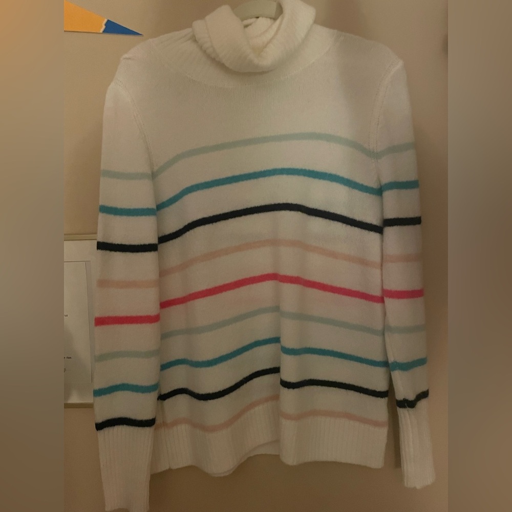 GAP striped turtleneck sweater M